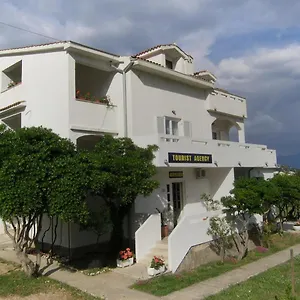 Aventura For Relaxing Holidays Apartment Baška
